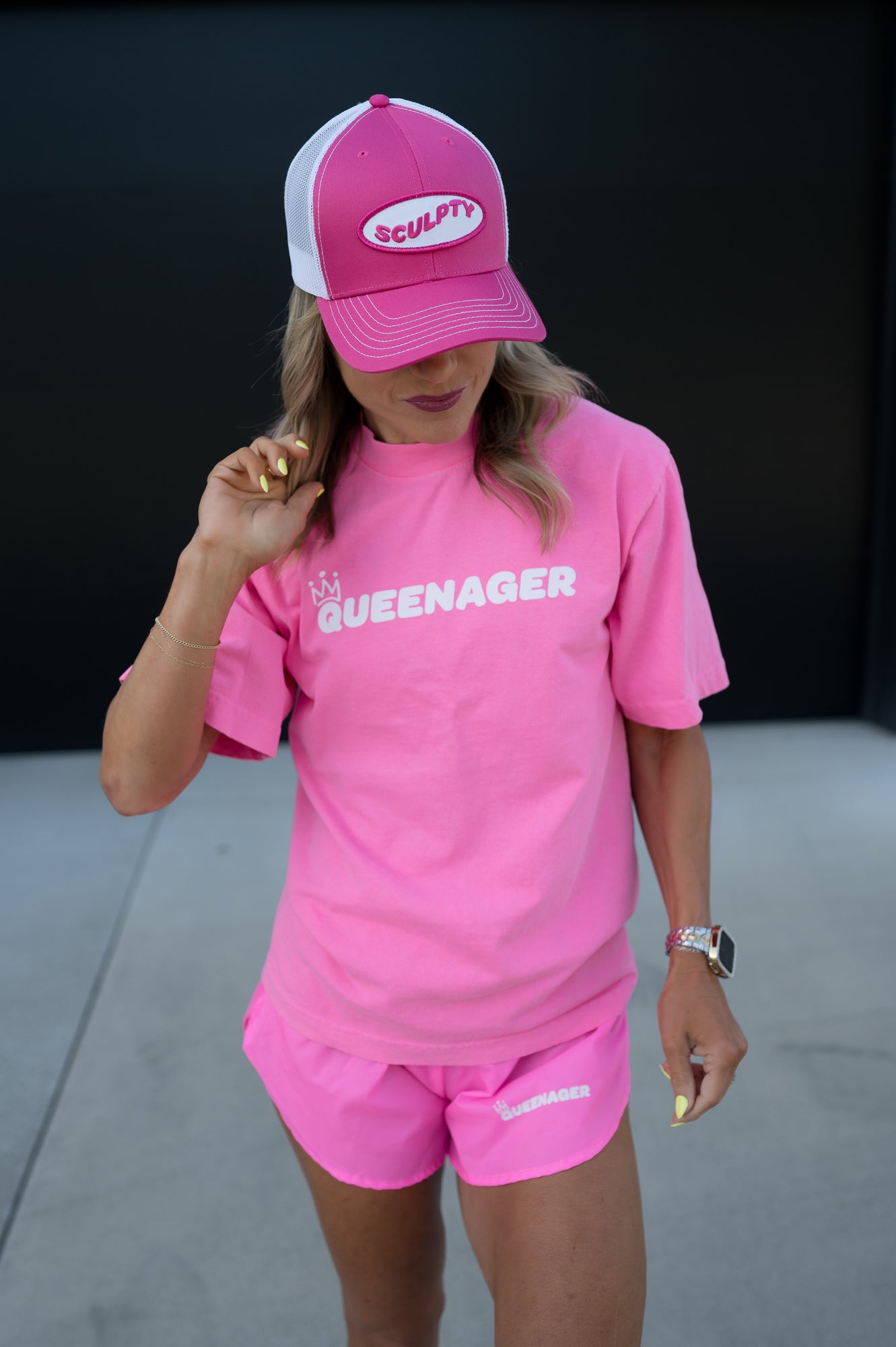 Queenager Tee - Hot Pink